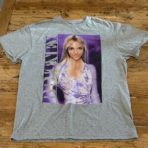 Gray Graphic Men's Tee